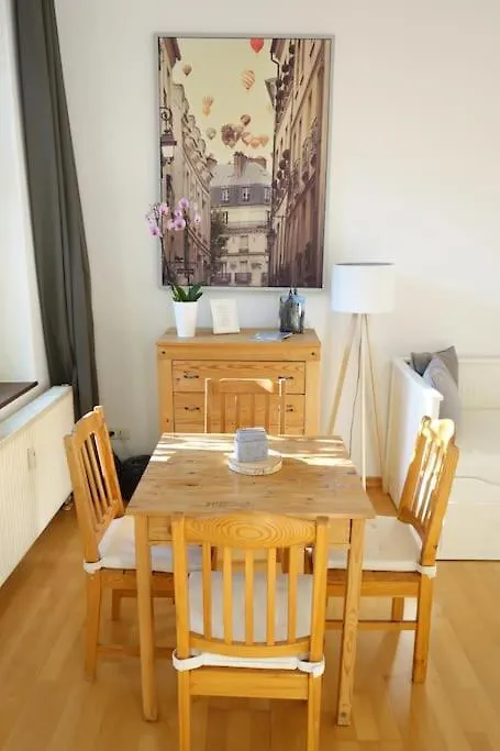 شقة Cosy Studio, Sunny Balcony In It-District Neustadt دريسدن