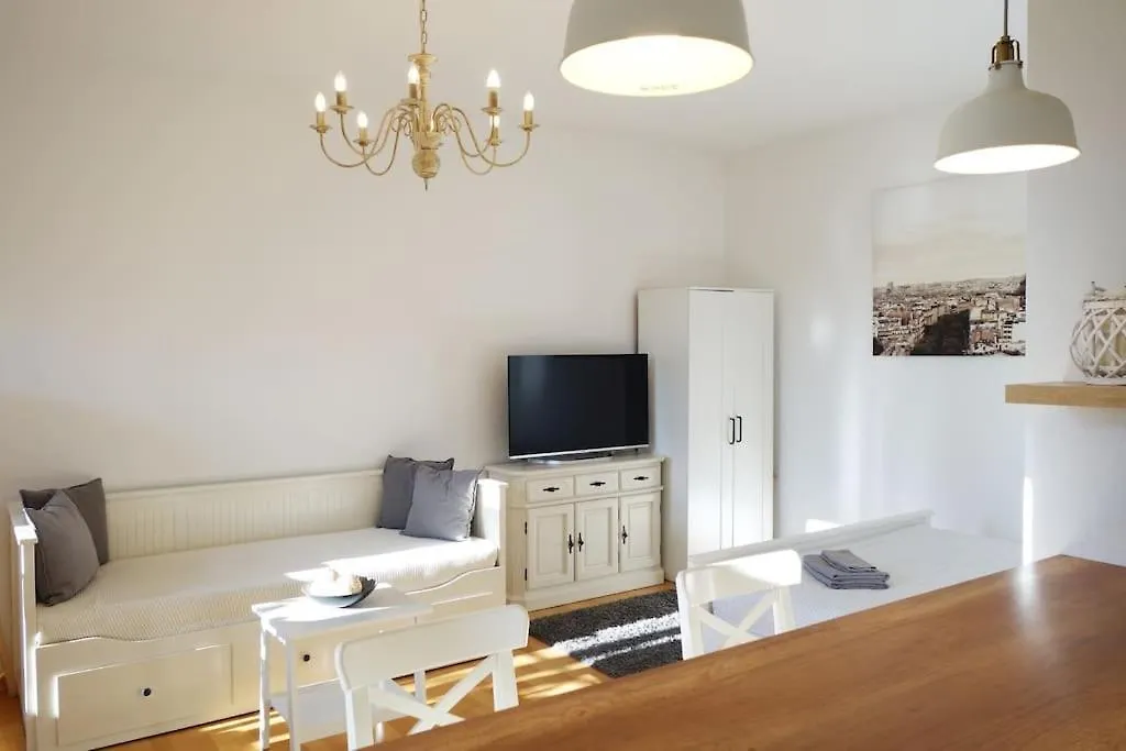 Apartment Cosy Studio, Sunny Balcony In It-District Neustadt Dresden